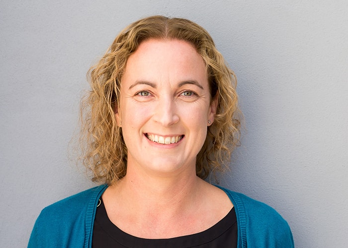 Marianne Thompson